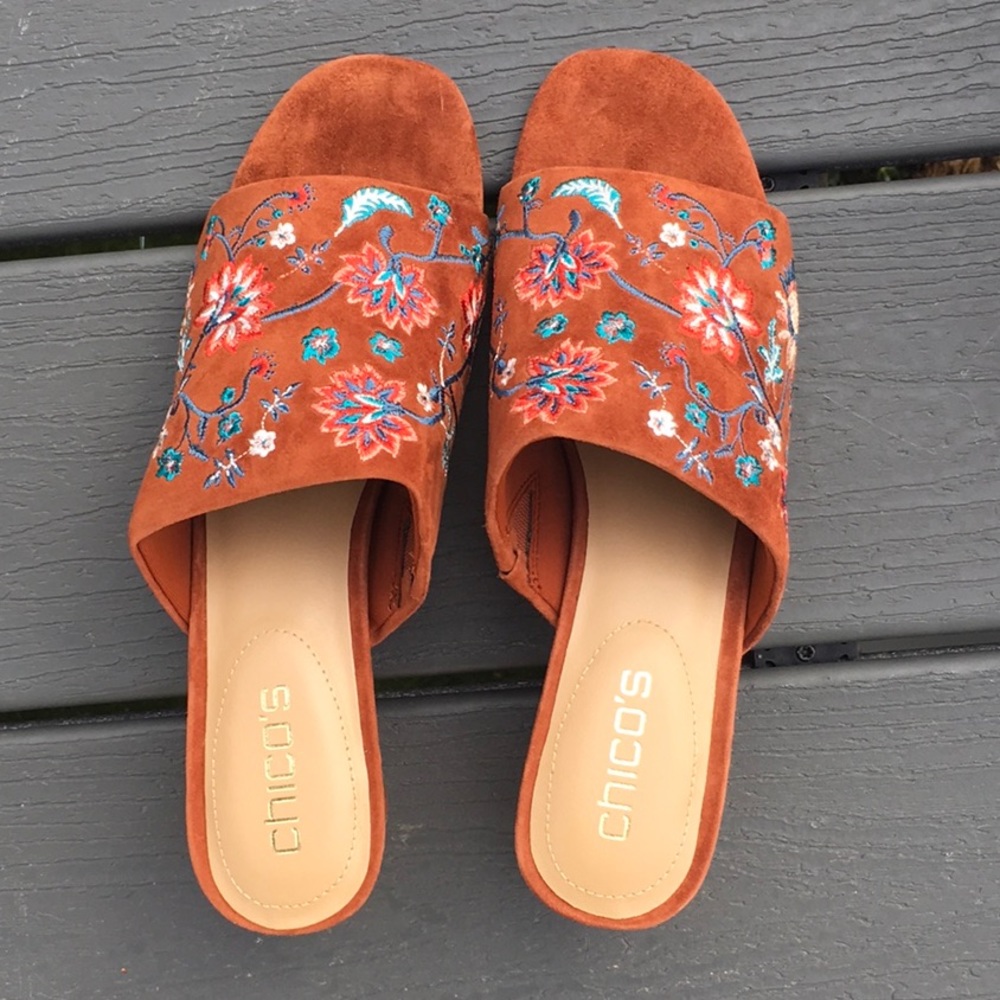 NIB Chico’s Floral Embroidered Suede Slides Size 9 - Picture 5 of 11